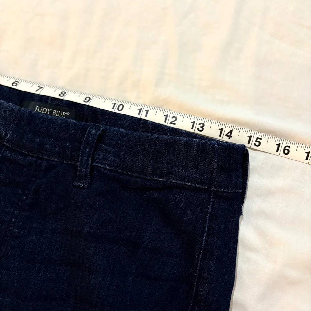 Judy Blue Dark Wash Pull On Super Flare Jeans JB88136 Size 11/28 Bell Bottoms - Picture 9 of 11